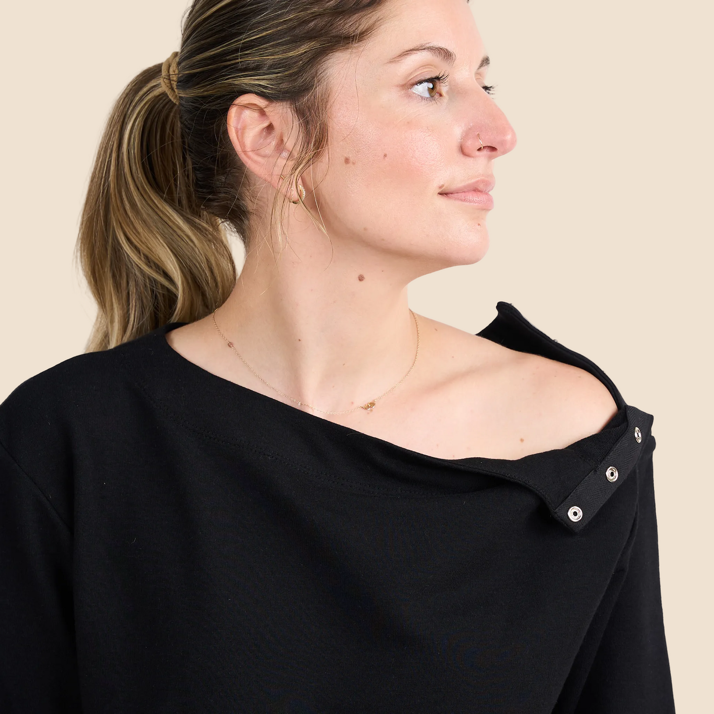 Women’s Black Chemotherapy Long-Sleeved Shirt